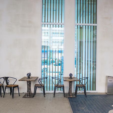 Iw Hotel Гонконг Екстер'єр фото