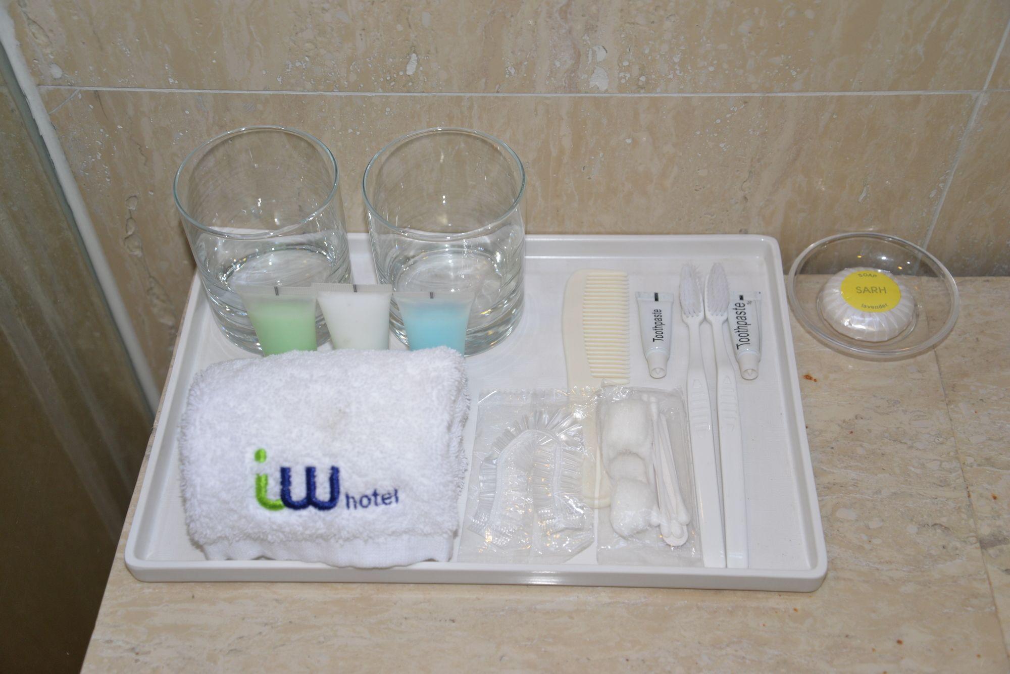 Iw Hotel Гонконг Екстер'єр фото